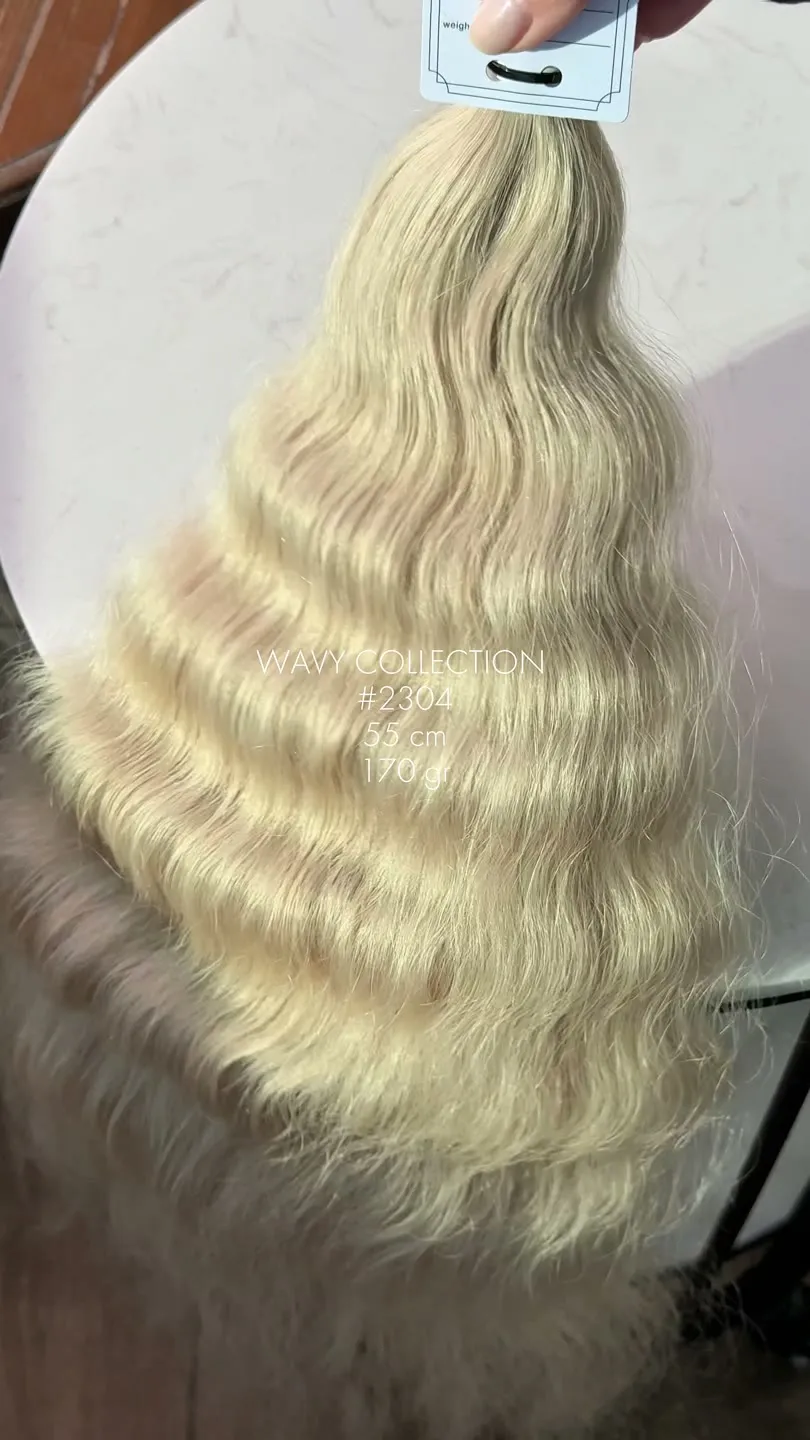 Natural hair package from the ZORUMI Dubai collection, clip 9 of 86