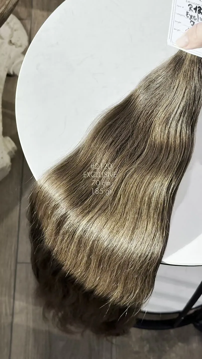 Natural hair package from the ZORUMI Dubai collection, clip 17 of 86
