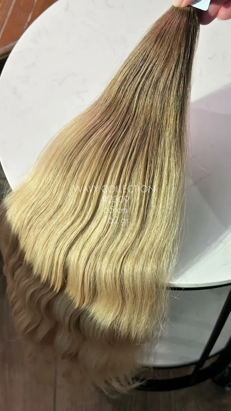 Natural hair package from the ZORUMI Dubai collection, clip 21 of 86
