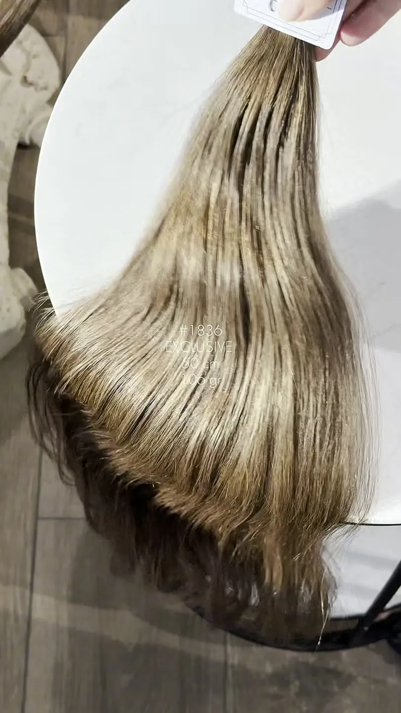 Natural hair package from the ZORUMI Dubai collection, clip 26 of 86