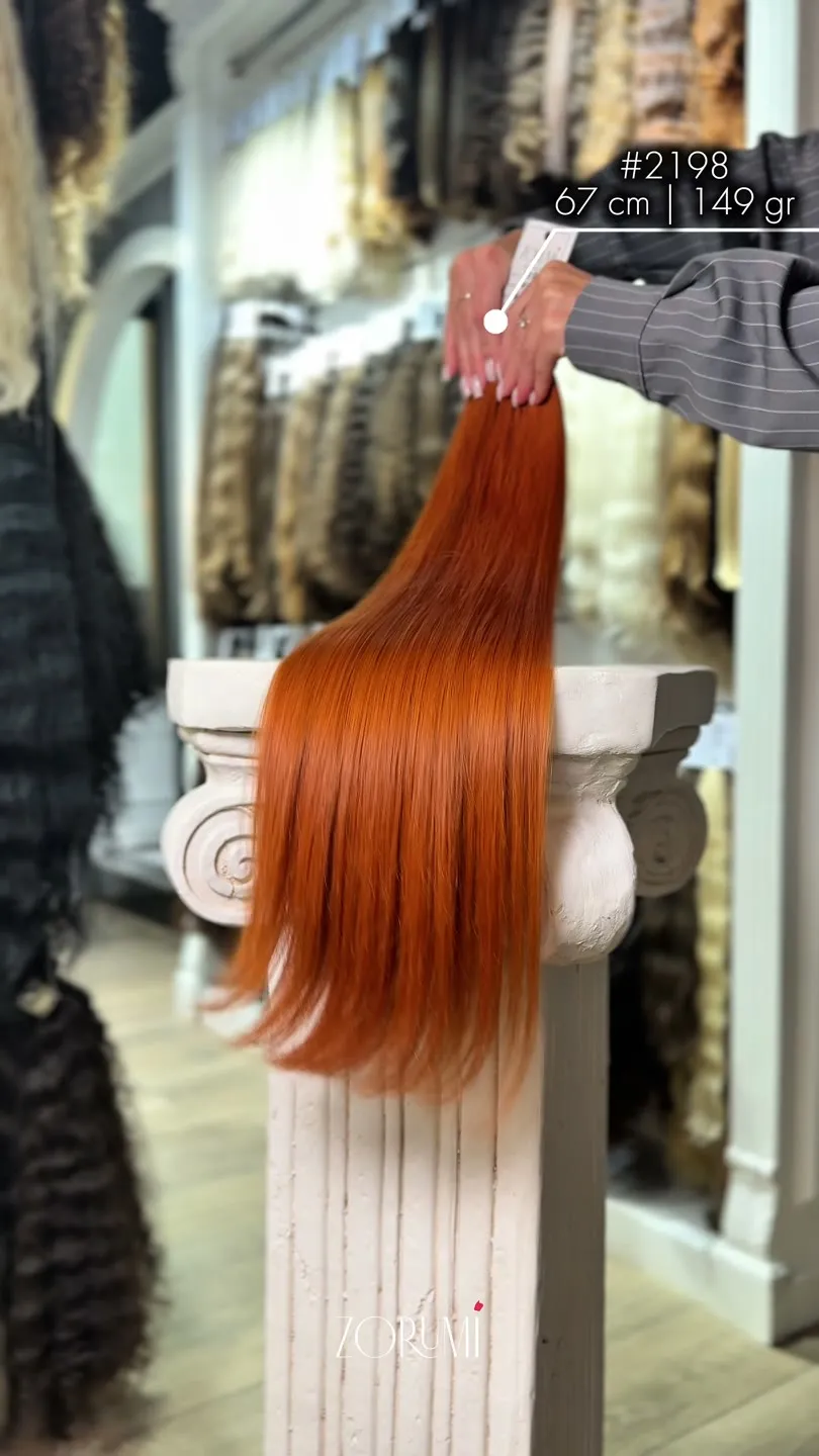 Natural hair package from the ZORUMI Dubai collection, clip 37 of 86