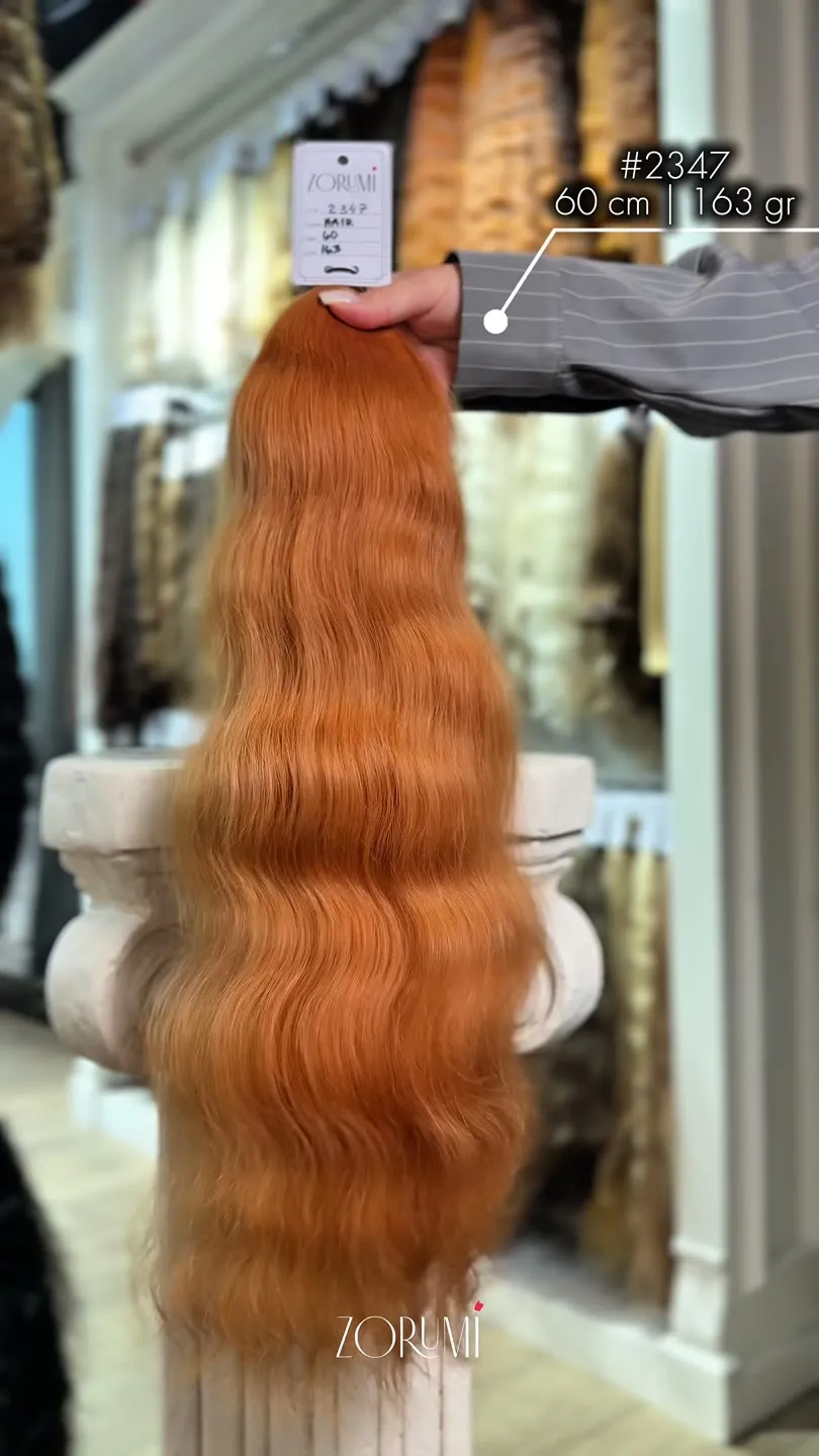 Natural hair package from the ZORUMI Dubai collection, clip 52 of 86