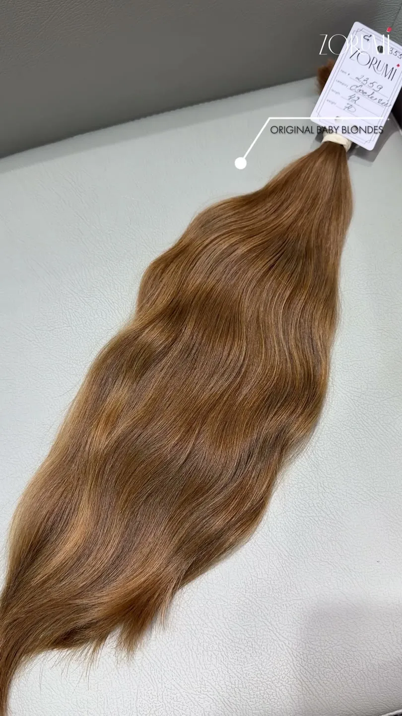 Natural hair package from the ZORUMI Dubai collection, clip 71 of 86