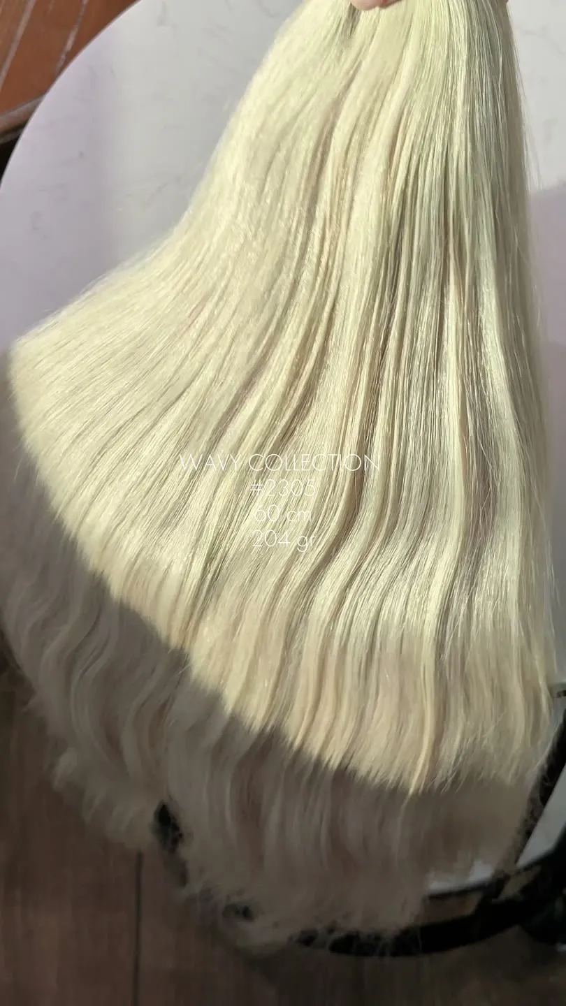 Natural hair package from the ZORUMI Dubai collection, clip 77 of 86