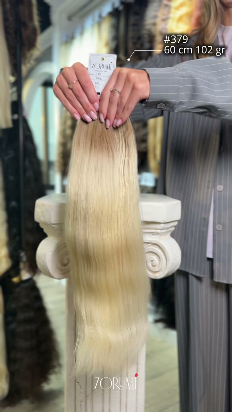 Natural hair package from the current ZORUMI collection, filmed in daylight. Length, weight and shade are confirmed in writing, not from the clip.